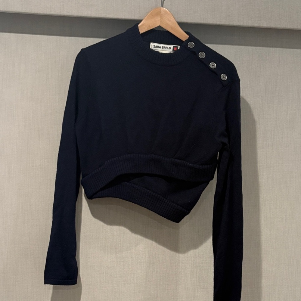 Zara SRPLS Navy Button-Accent Crop Top